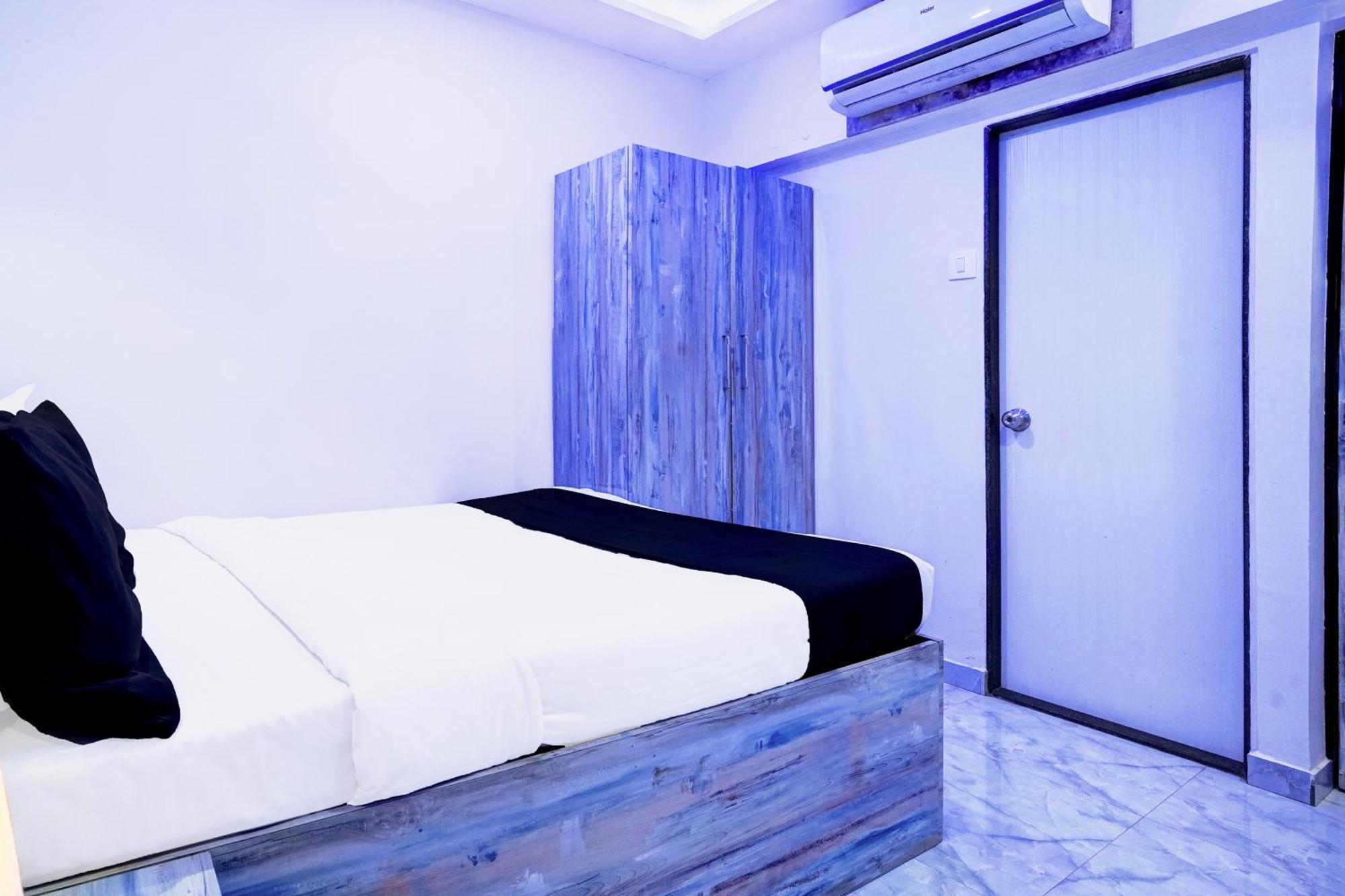 Super Collection O Goregaon Near Film Formerly Cupid Hotel Mumbai