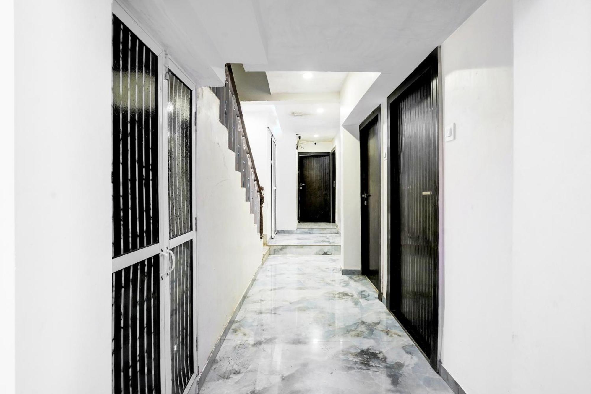 Super Collection O Goregaon Near Film Formerly Cupid Hotel 3*