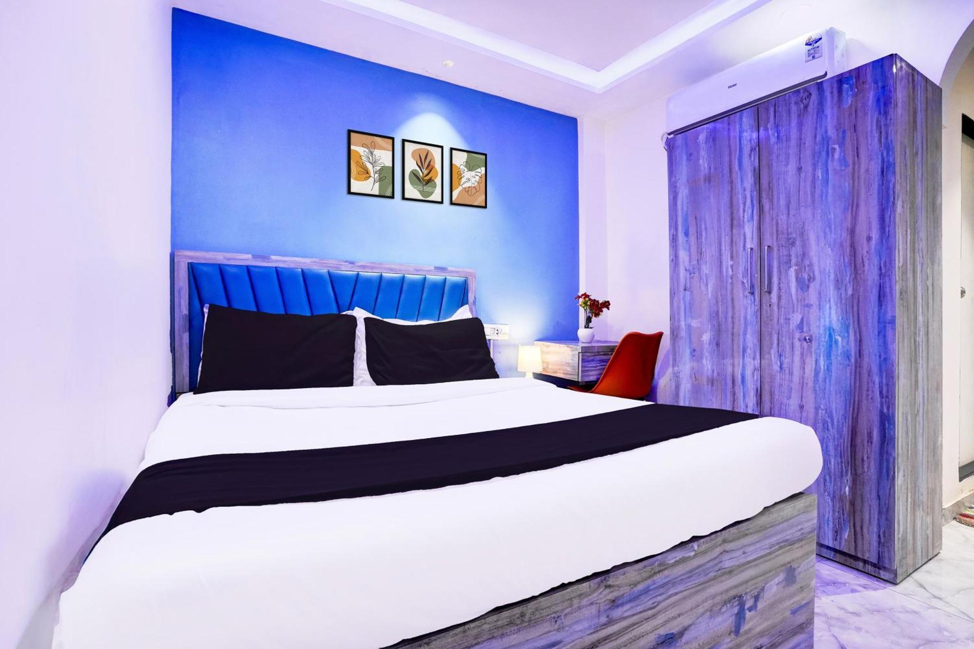 Super Collection O Goregaon Near Film Formerly Cupid 3*
